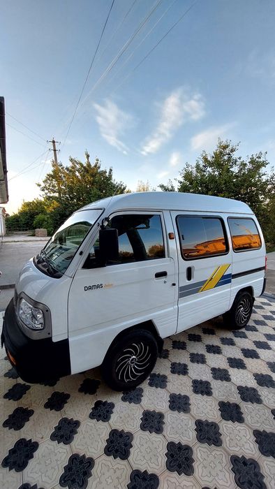 13lik saka diska balon bilan satiladi