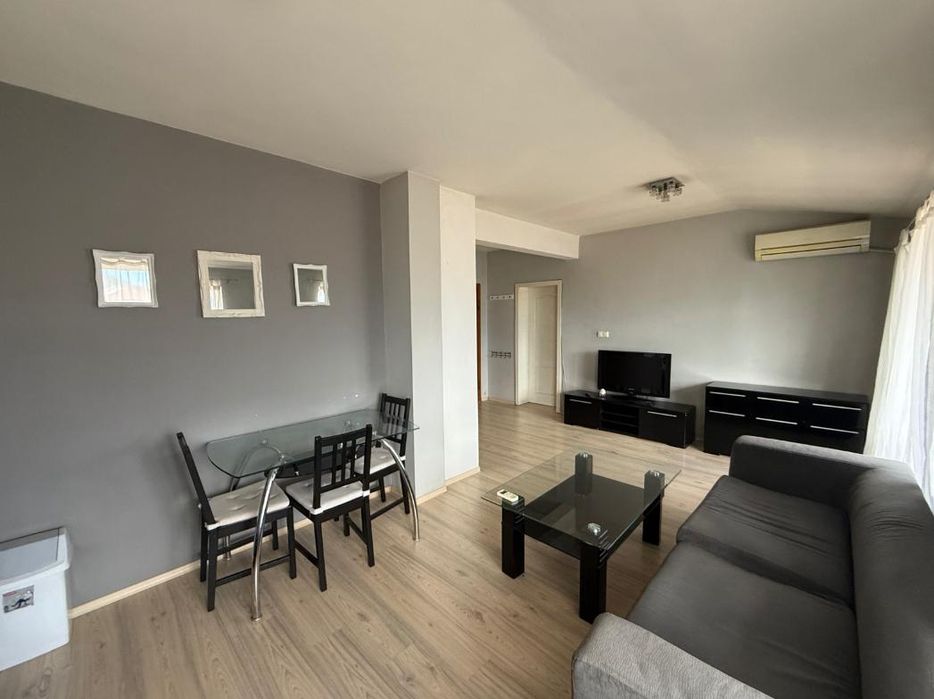 Дава се под наем Двустаен апартамент в Пловдив, Кършияка - 61 кв.м за 375 € - Снимка #1