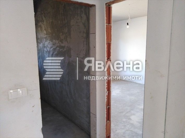 Разкошна къща на 13 км от Варна