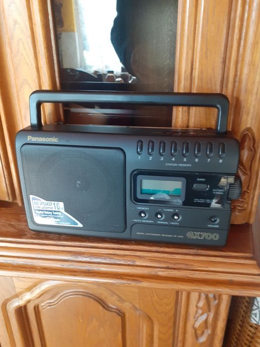 Panasonic model: RF-3700