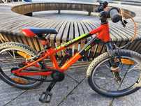 Bicicleta Cube Kids 180 SL