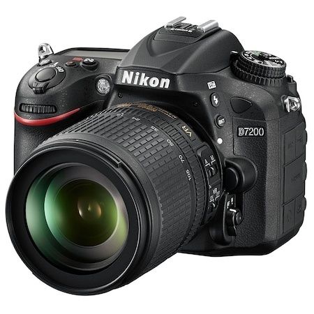 Aparat foto DSLR Nikon D7200, 24.2MP + Obiectiv 18-105 VR