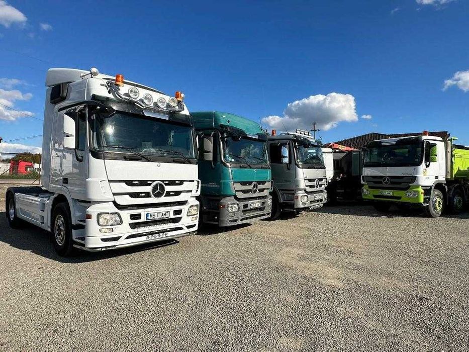 3 BUC. Mercedes Benz MP 3(se vand la pachet)