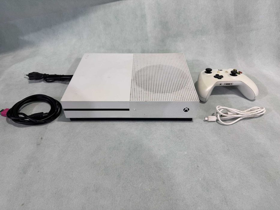 Конзола Xbox One S /2016 / 1ТB / X5