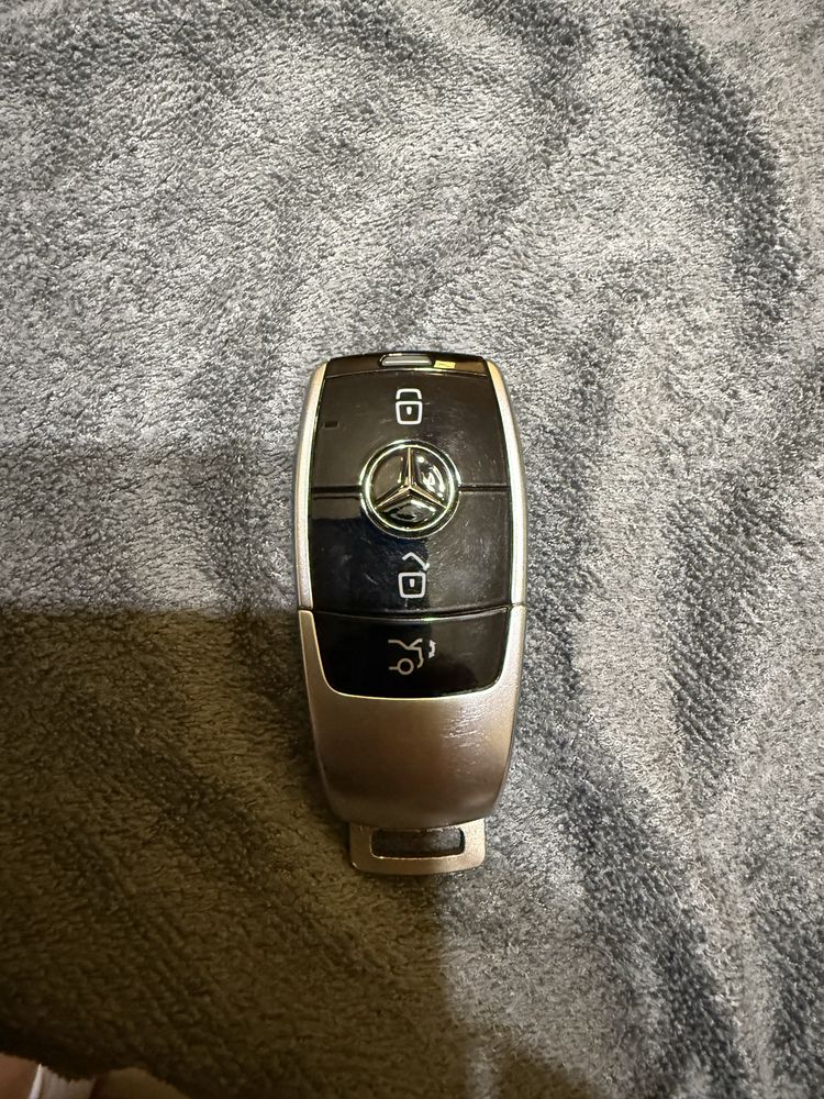Ключ от Mercedes