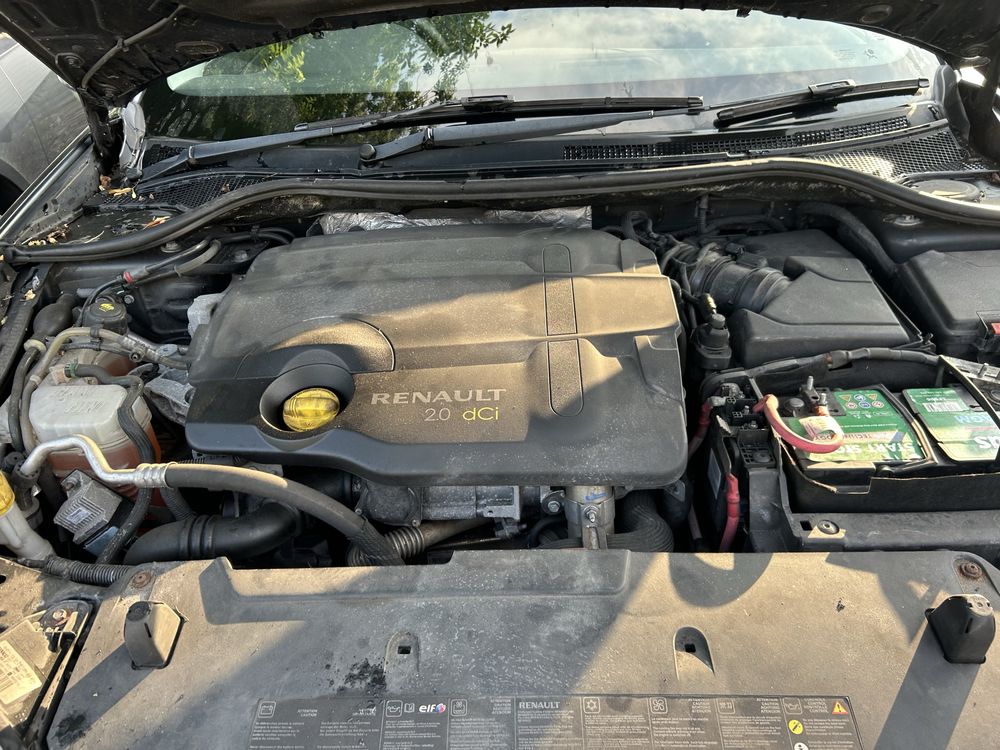Motor,injectoare ,turbină,cutie viteze ,alternator Renault Laguna 2011