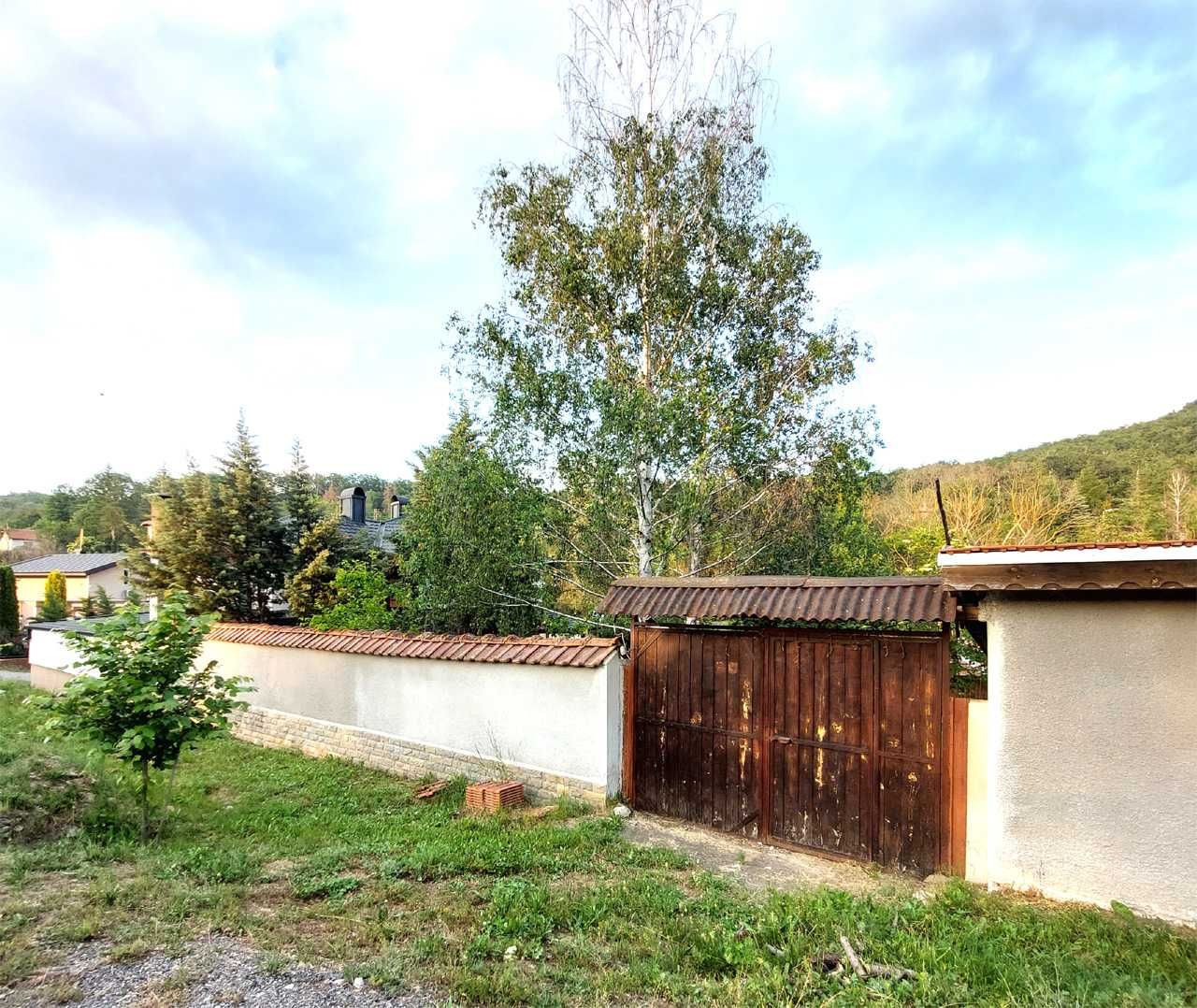 Продава къща / вила в село Остра могила, обл. Стара Загора