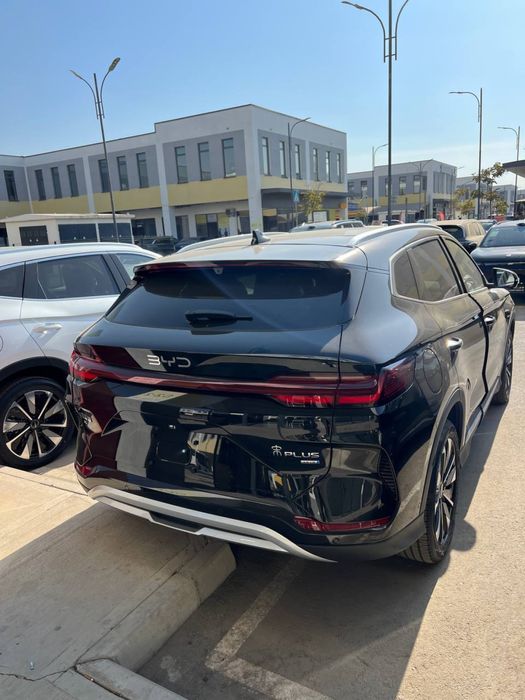 Byd champiyon 2026 restayling oq va nardagrey rangi bor