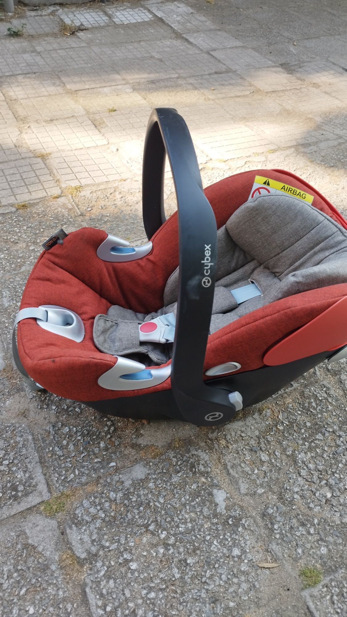 Бебешки кош за кола cybex aton q