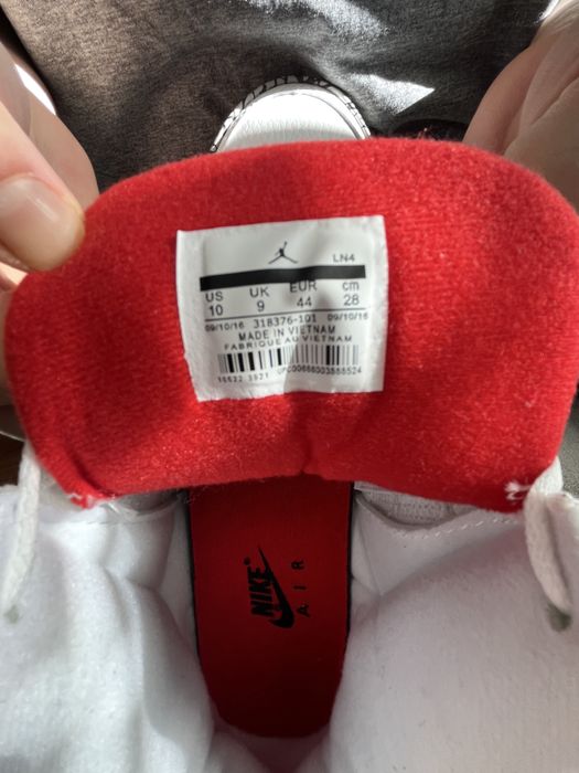 Air Jordan 3 Retro White Cement