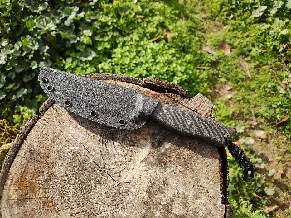 Нож от премиум стомана,,,