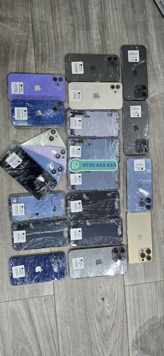  Carcasă / Baterie / Display Original iPhone 13/14 