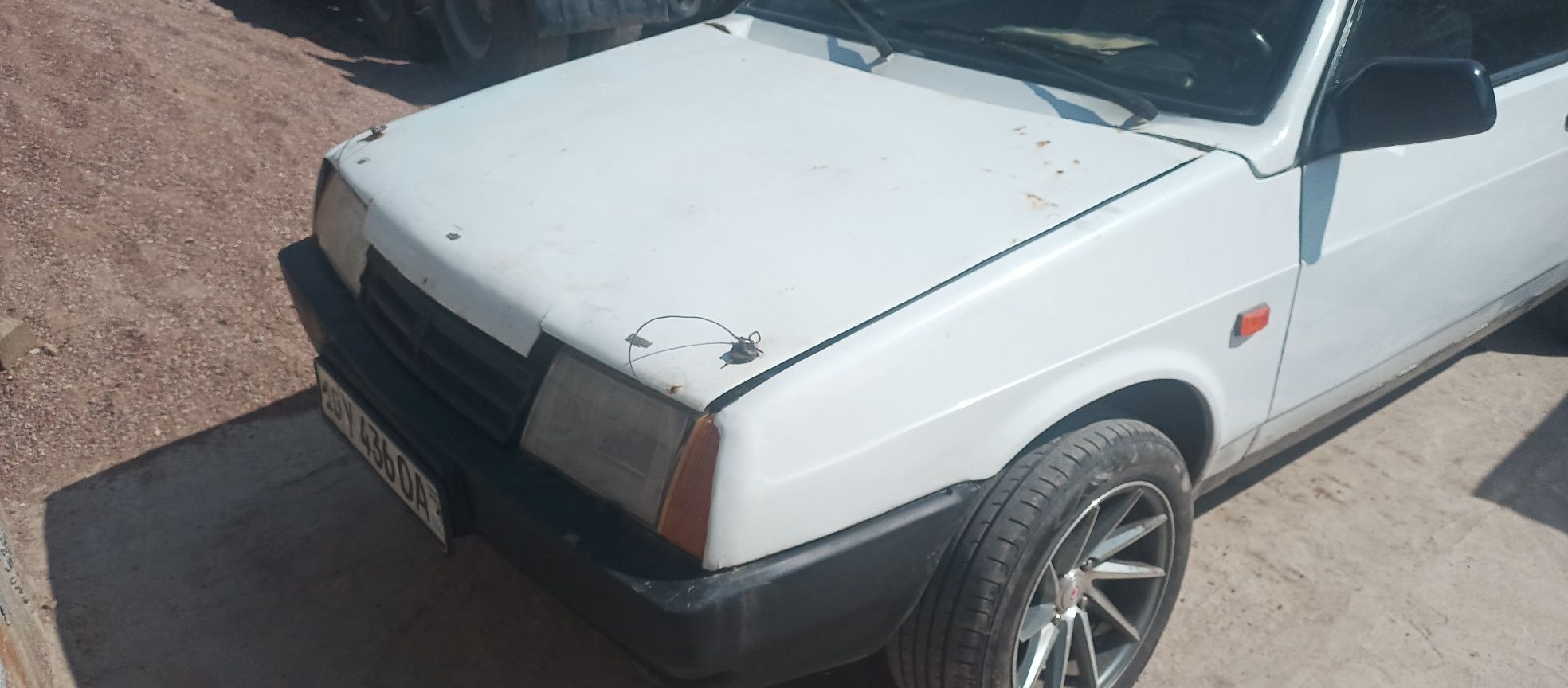 Lada 2108 sotiladi xolati zor sroshna sotiladi