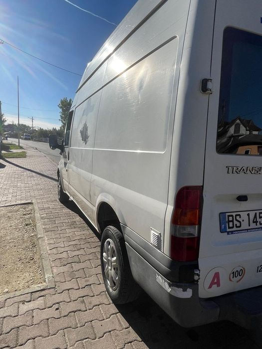 Vând Ford transit