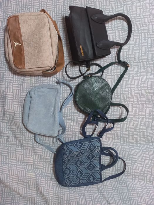 Дамски чанти, Jacquemus,Èram, Air Jordan, Levi's, Adidas