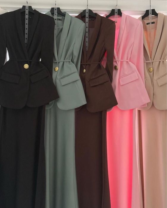 Костюм двойка коричневый атлас