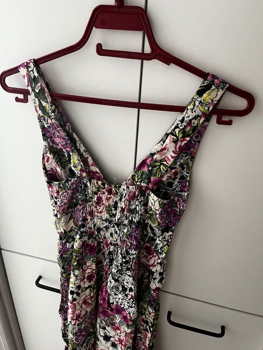 Нови рокли, по 20 лв.