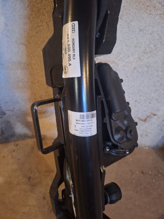 Теглич за AUDI A3 8V4 с електрическо прибиране и показване