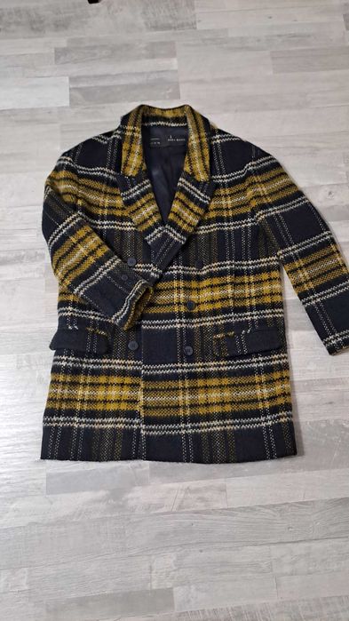 Зимно палтo Zara