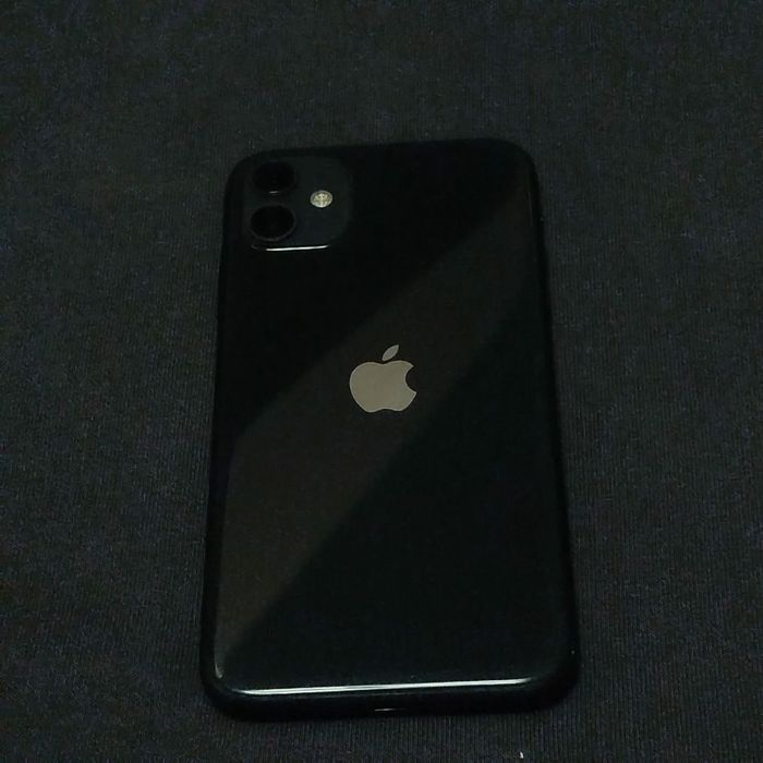 IPhone 11 (128gb)