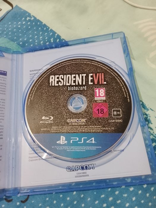 Продавам игри за PlayStation 4.