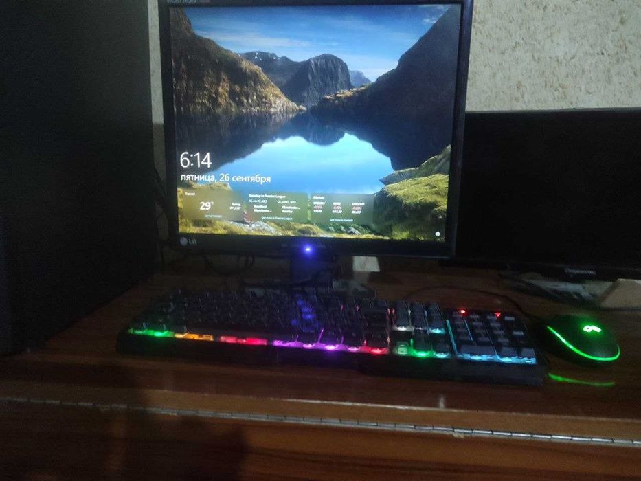 Продам  Комплект Core i5 10400F