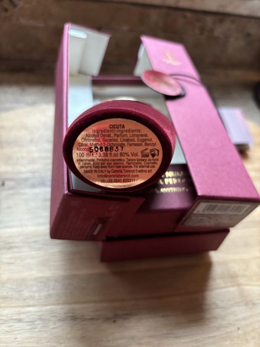 V Canto Cicuta Extract de Parfum 100ml