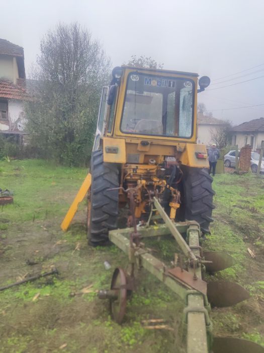 Трактори ЮМЗ в движение