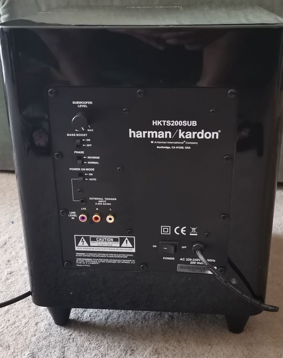 Sistem 2.1 Harman Kardon 350 Watt, Bluetooth, blueray 3D