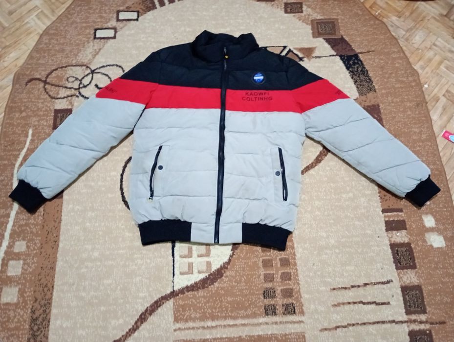 Одежда бу куртки спортивные и классические