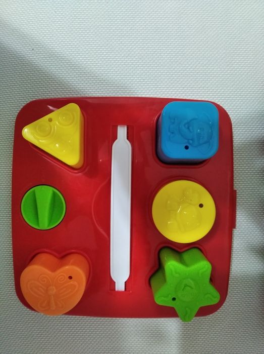 Cub jucarie Playgo creativ activitati puzzle bebe bebelusi PlayGo