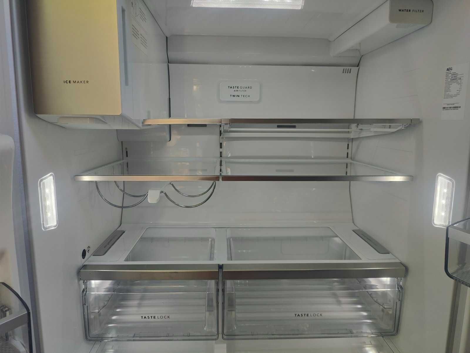 Хладилник с фризер AEG MultiSwitch 9000 617L (клас F) с Гаранция !