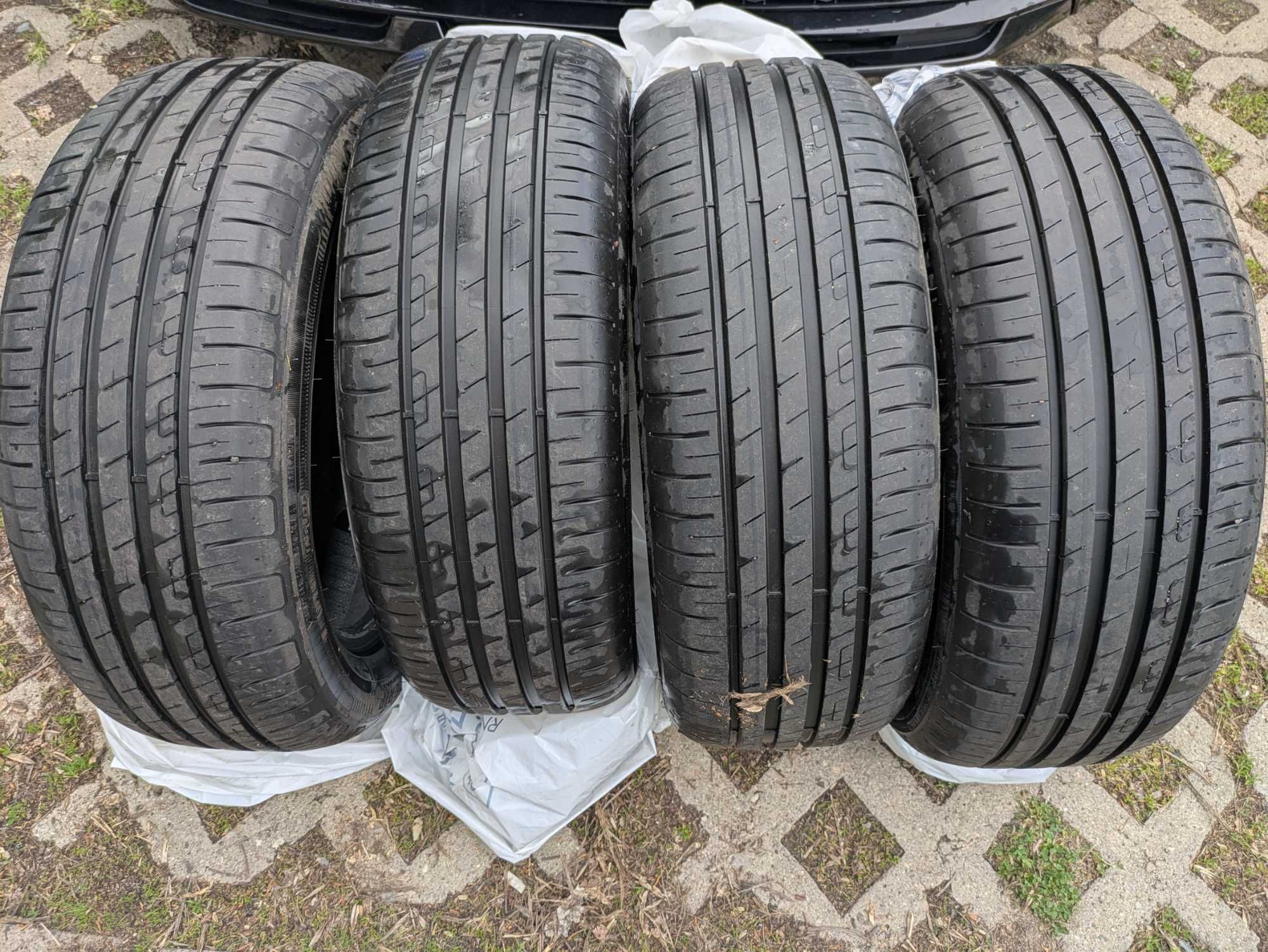 Goodyear EfficientGrip Performance 205/55/17