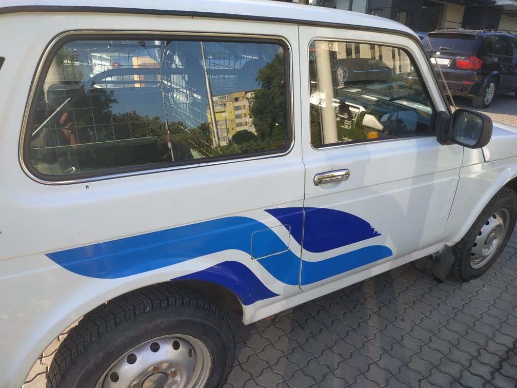 Lada Niva 4x4 2015 Gas 1.7i