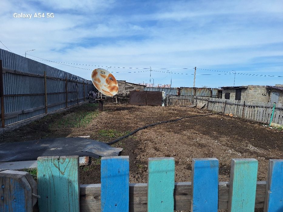 Продается особняк из 4 комнат.