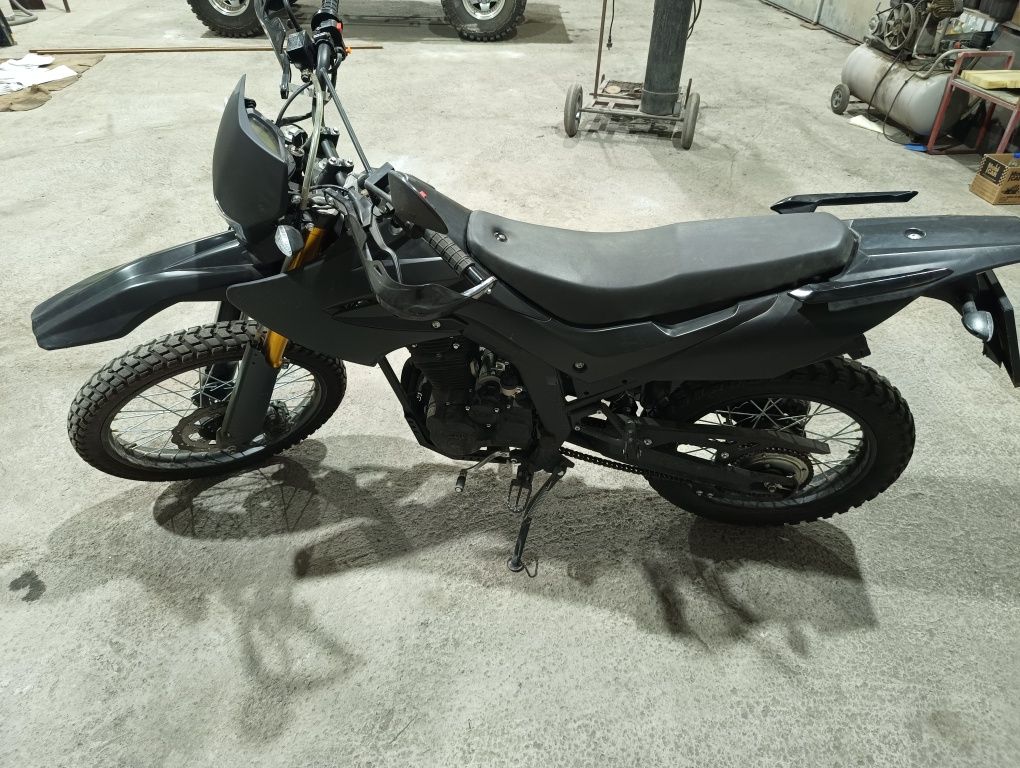 Мотоцикл Минск  x250