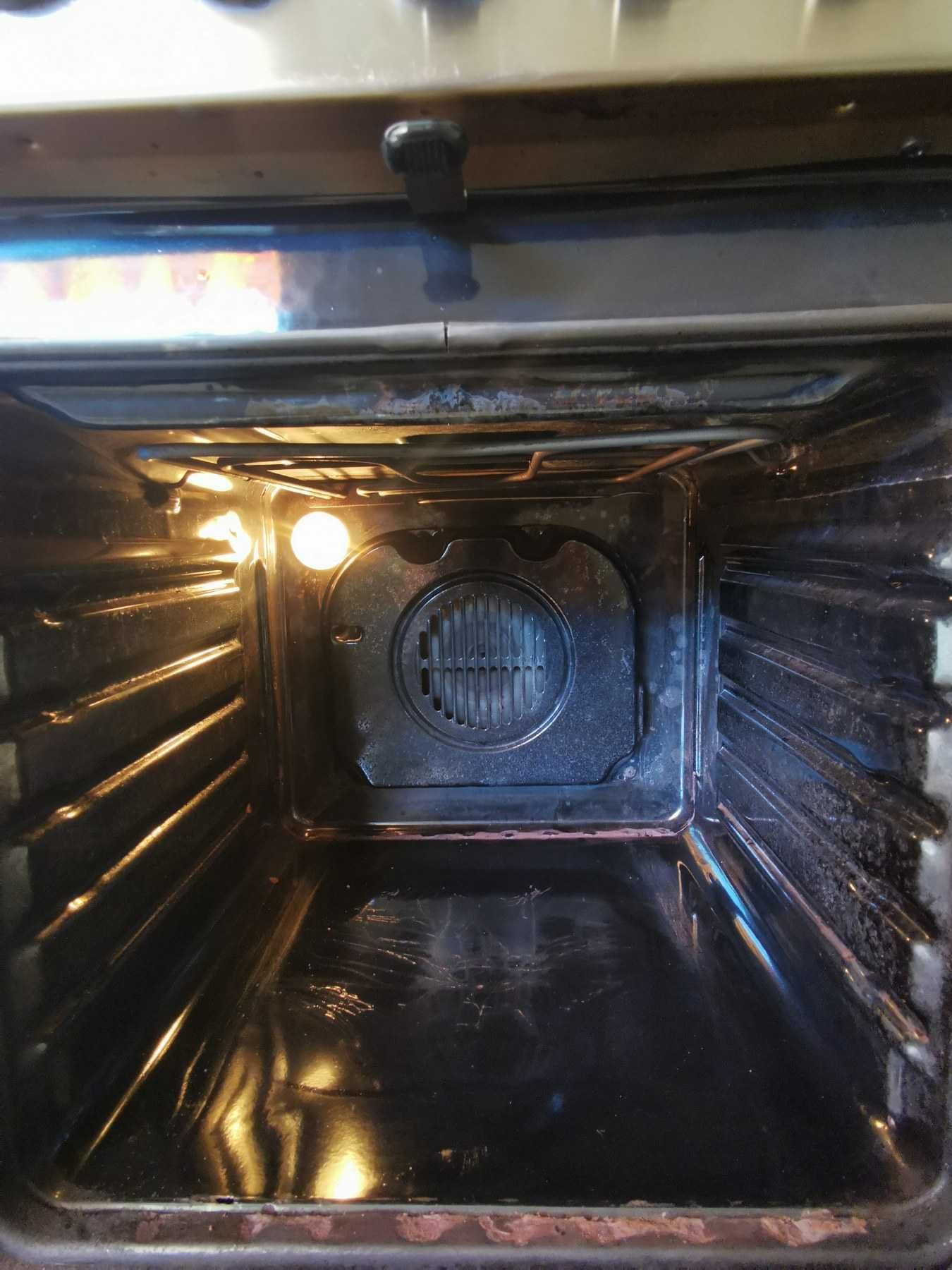 Готварска електрическа печка INDESIT
