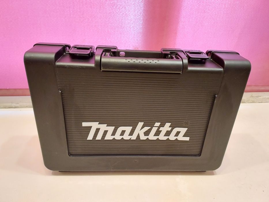 Ciocan rotopercutor Makita HR2470, 780w, SDS-Plus, perfect funcțional