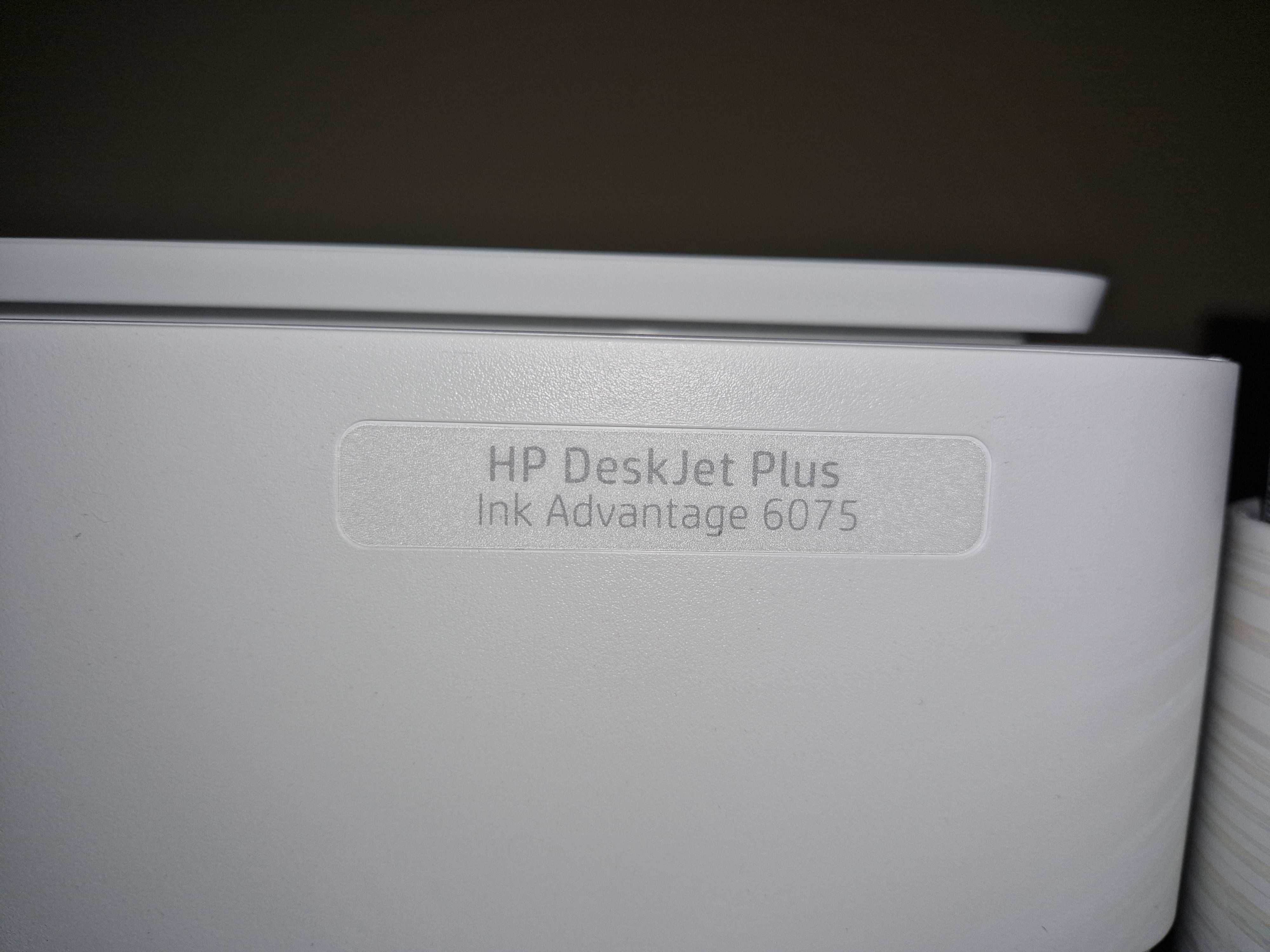 Imprimanta HP DeskJet Plus