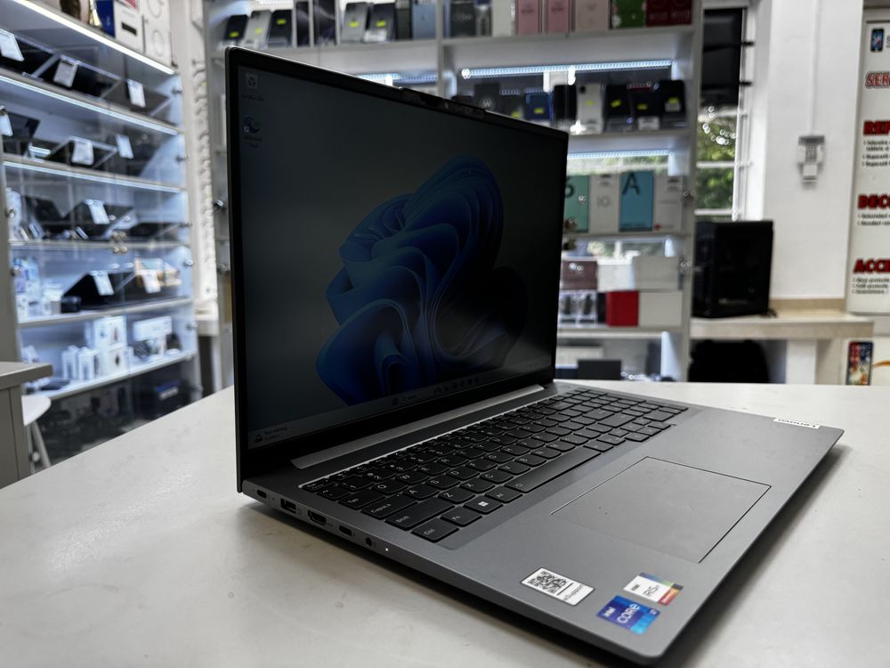Lenovo ThinkBook 16 G6 Nou