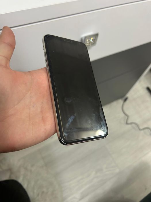 Vand iphone X merge impecabil