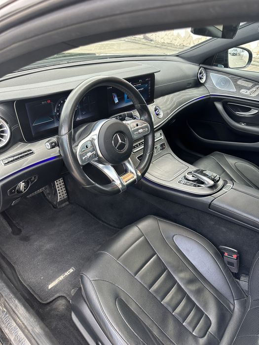 Vand CLS 450 paket 63 AMG hibrid schimb cu garsoniera sau apartament