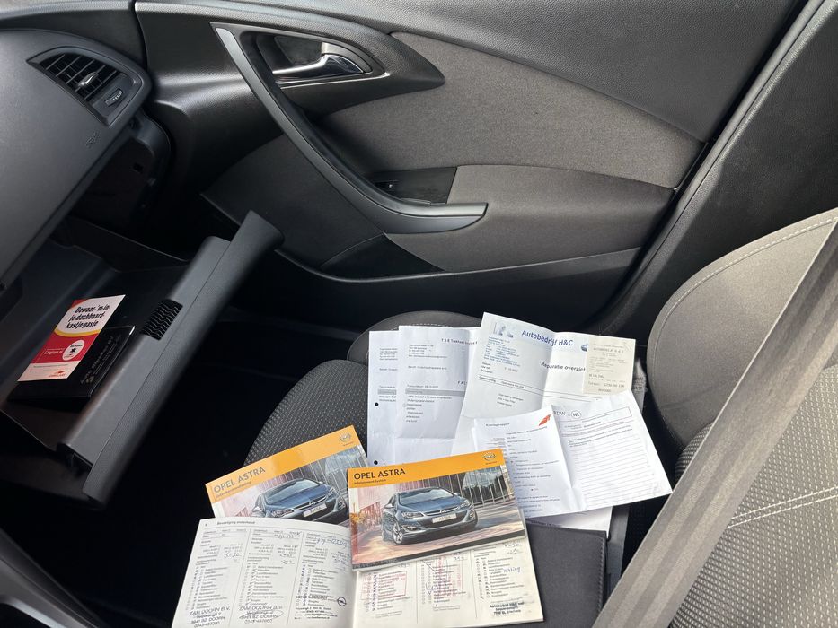 Opel Astra J  Facelift/Euro 6 /2015 / Distibutie schimbata /Led