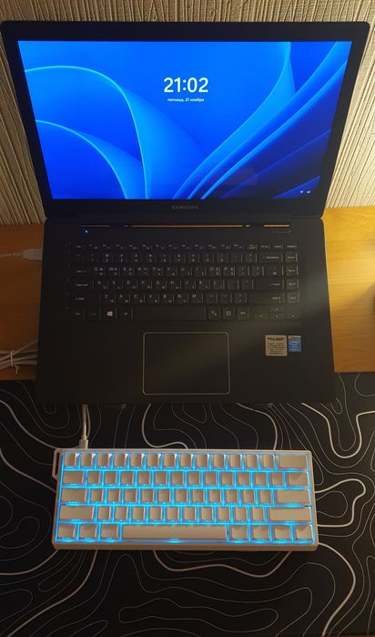 Ультрабук Samsung ATIV Book 9