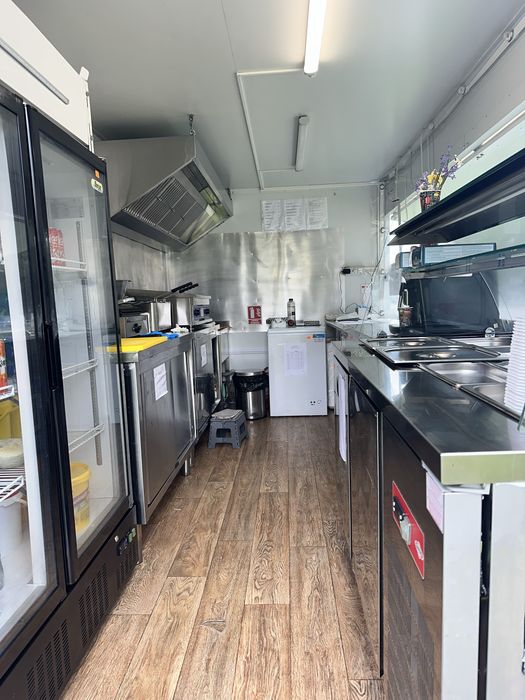 Vand Schimb Rulota Fast Food