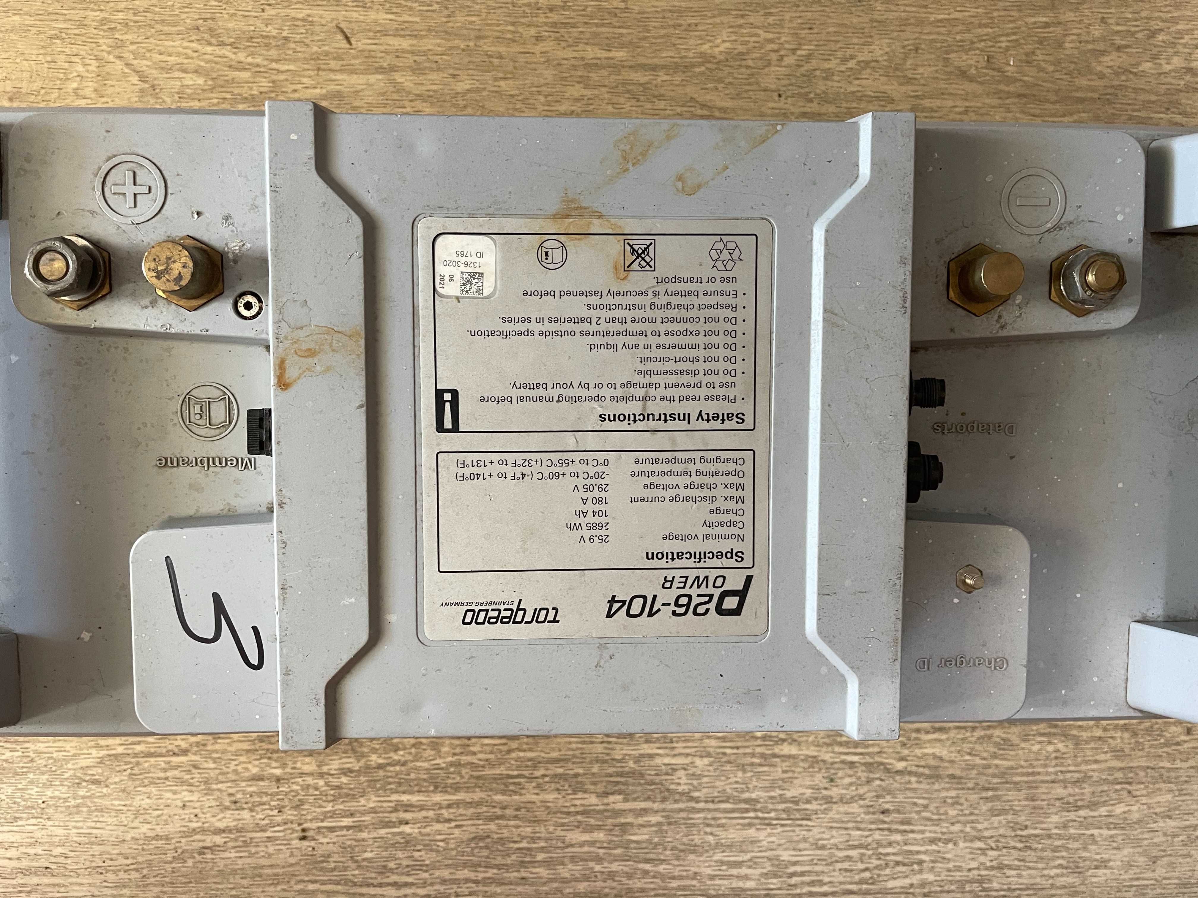 аккумулятор Li-ION 24V  и зарядное устройство