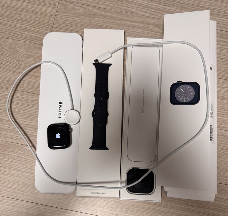 Apple watch 8 45мм Midnight blue