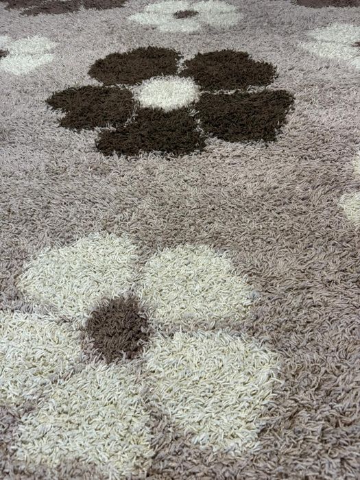 Продам ковер ворсинистый