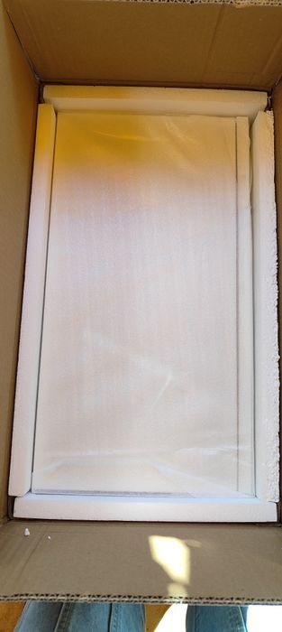 Raft Suspendat cu Sertar, Alb - Ideal pentru un Plus de Spațiu!