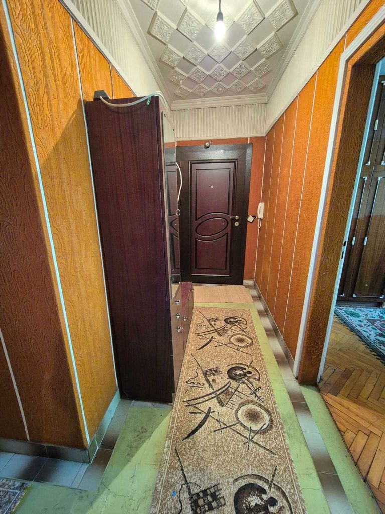 Продава се Четиристаен апартамент в Плевен, Дружба 2 - 85 кв.м за 989 €/кв.м - Снимка #11